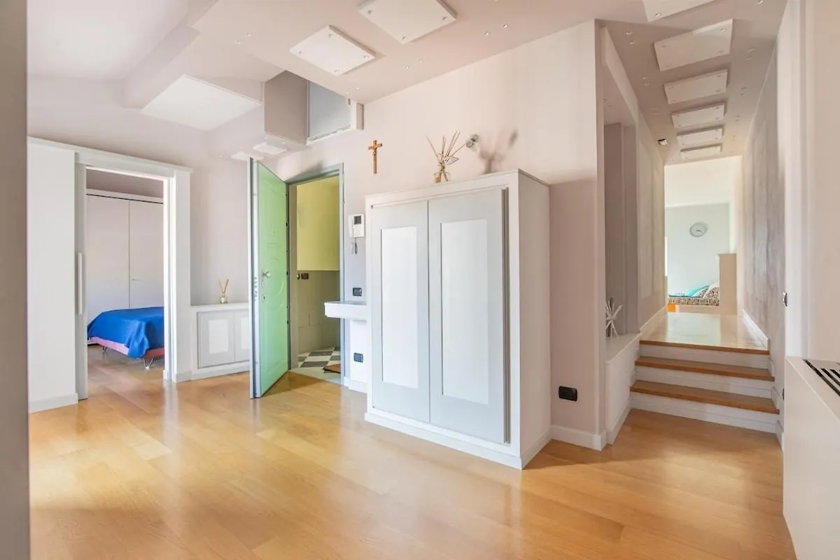 Apartment Gioia, Appartamento Super Confort A 100Mt Dal Mare A Viareggio